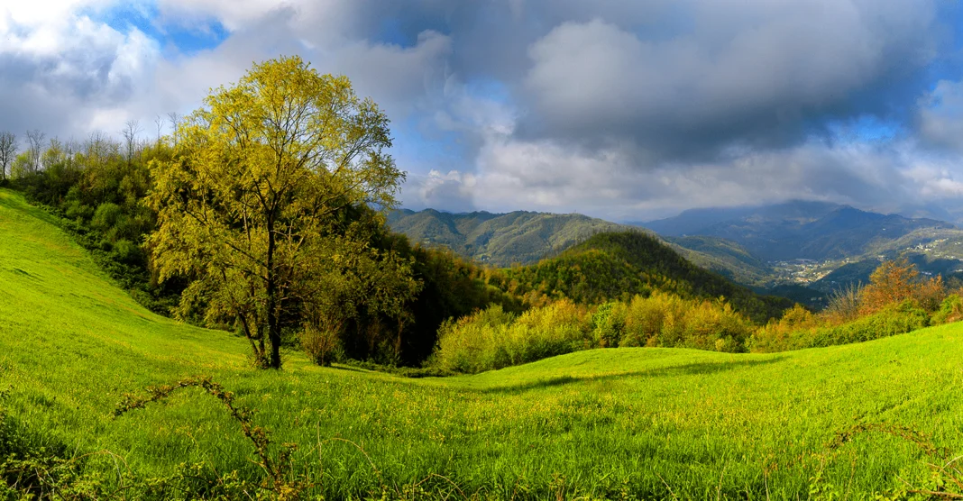 Una veduta della Val di Bisenzio