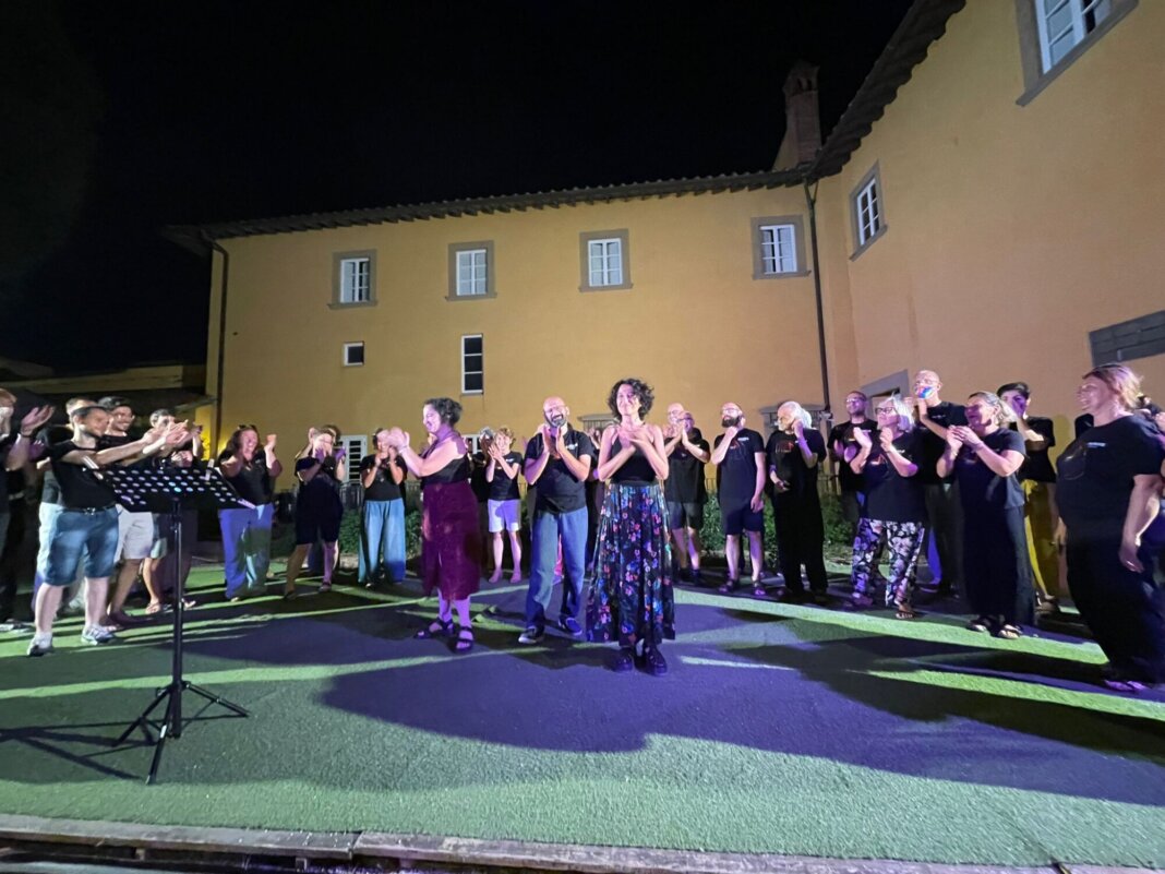 Teatro Metropopolare e Choreos gruppo corale