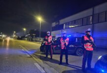 In fiamme nella notte un’altra auto di un imprenditore cinese carabinieri prato