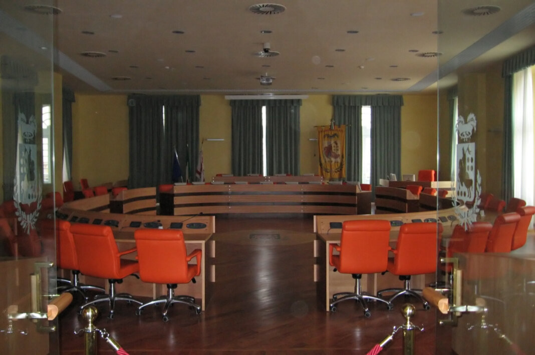 Sala_consiliare_della_provincia_di_Prato