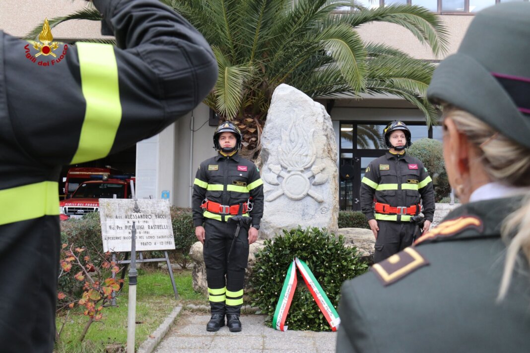 Anche i vigili del fuoco di Prato in festa per Santa Barbara