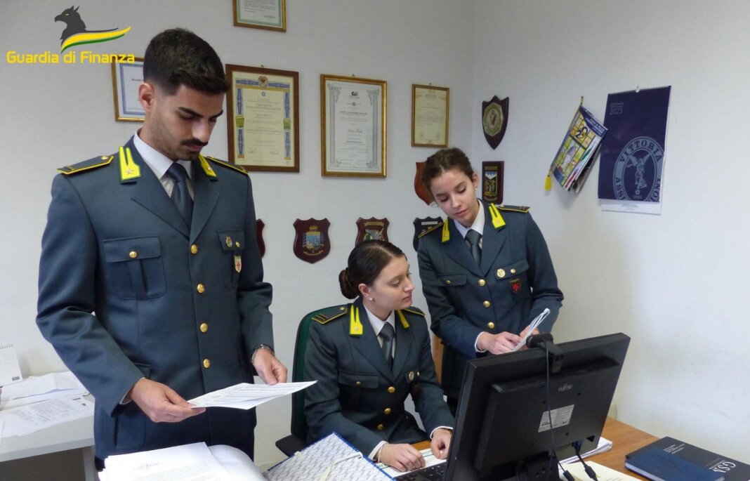 Guardia di Finanza, individuate in provincia di Prato 164 imprese inesistenti