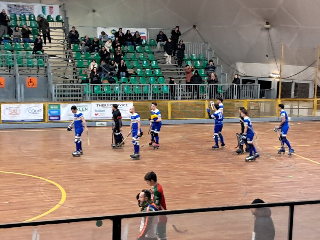 L'Hockey Prato cede alla distanza contro i Pumas Viareggio