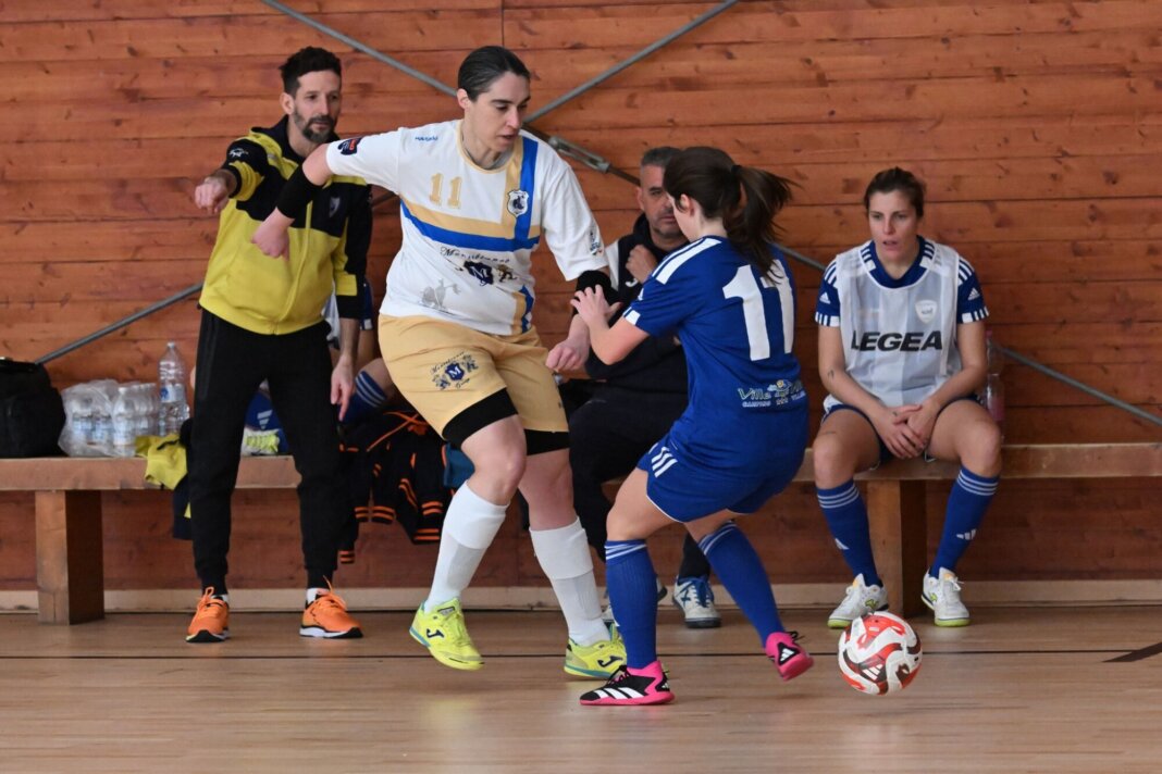 Montebianco Prato Calcio a Cinque, cade la formazione di A2. Volano le donne di C