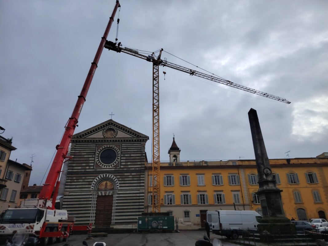 Smontata la gru: verso la conclusione i lavori alla chiesa di San Francesco