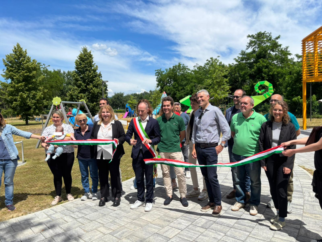 Inclusione e sostenibilità, inaugurato il nuovo parco giochi a San Giusto
