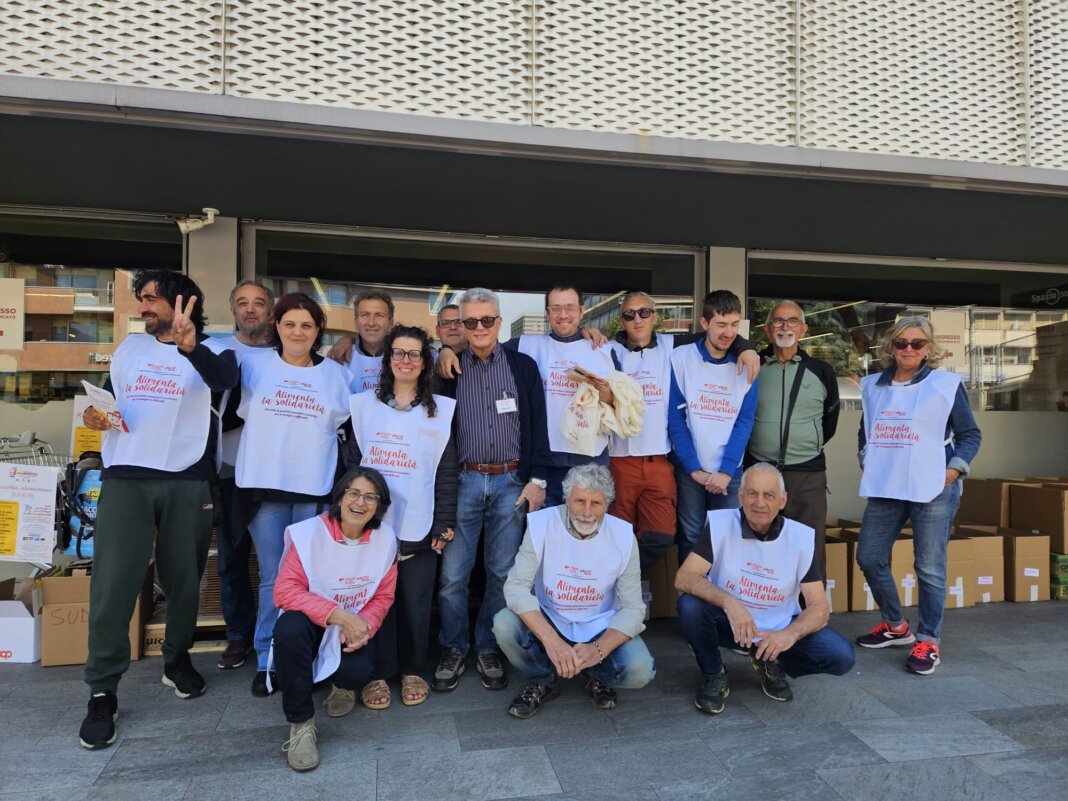 Raccolta record nel weekend per l'Emporio della Solidarietà di Prato