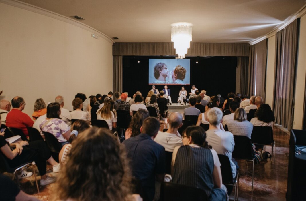 Presentato il cartellone 2025-2026 del Metastasio. Parola d'ordine 'In Compagnia'