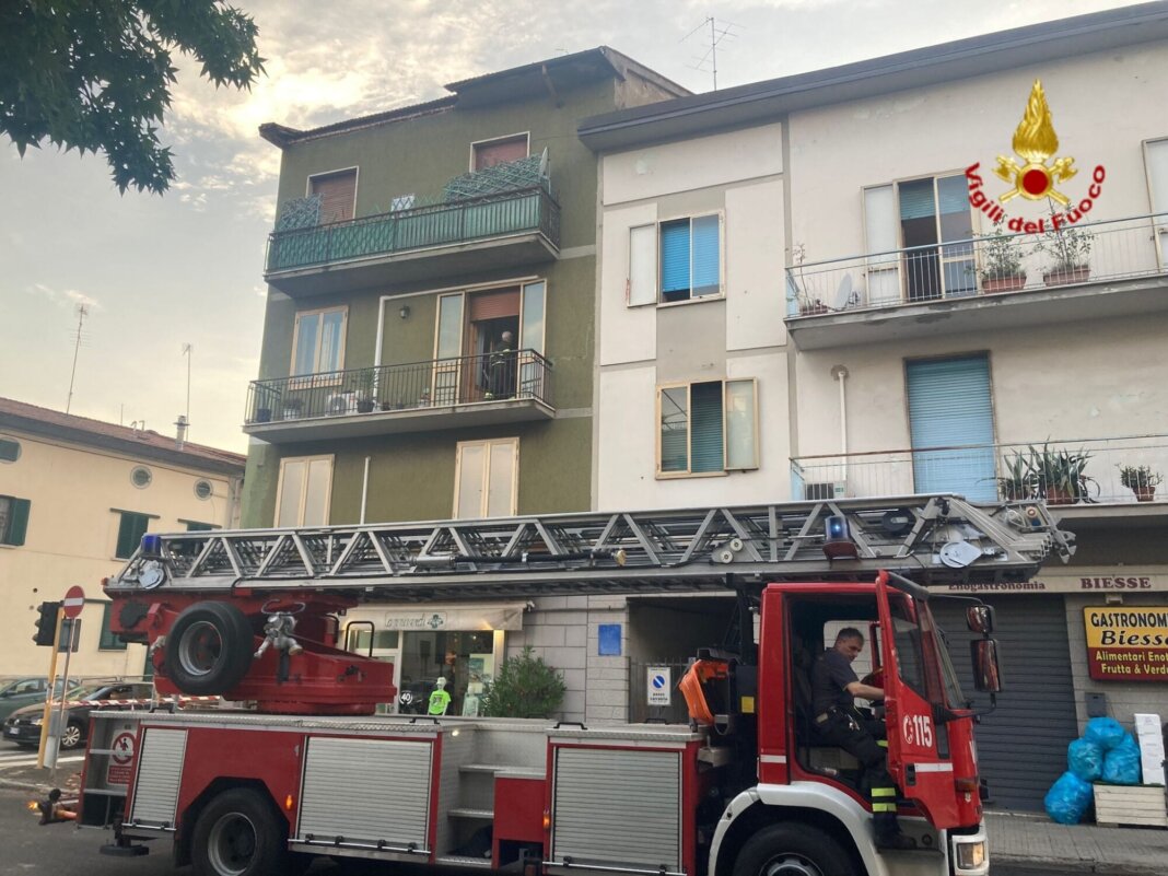 Nubifragio su Prato: strade allagate e sottopassi chiusi
