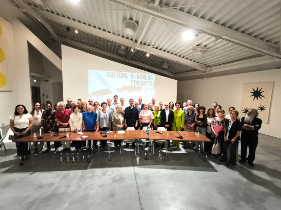 Cultura assemblea centro pecci