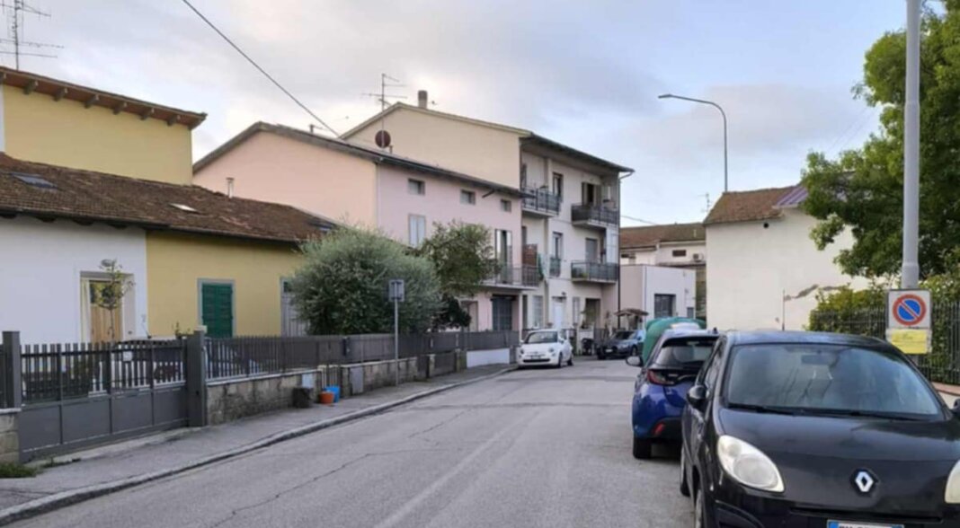 Via Viaccia a Narnali