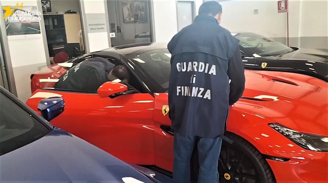 Commercio delle auto usate: maxifrode da 43 milioni di euro fra evasione Iva e fatture false