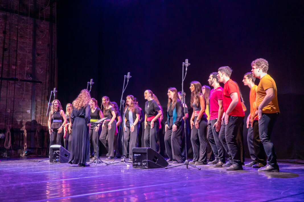 Un concerto dell'ensemble giovanile Fuori dal coro ad Artimino per la Giornata della memoria degli artisti