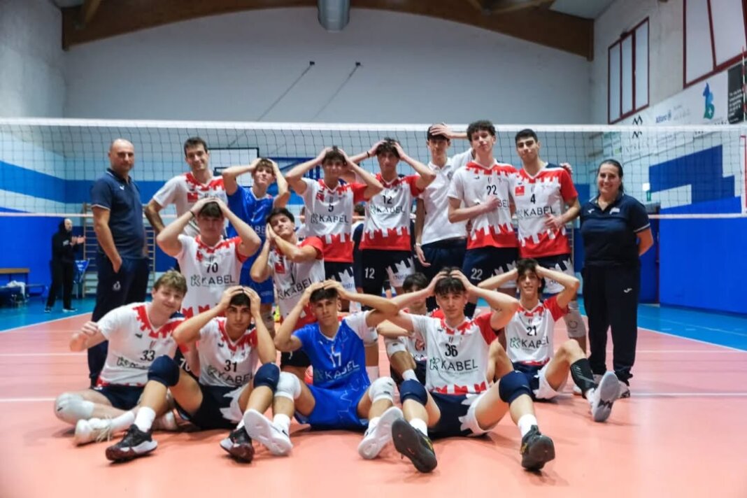 Vittoria al tie break per il Volley Prato alla prima uscita di campionato alla Rufina
