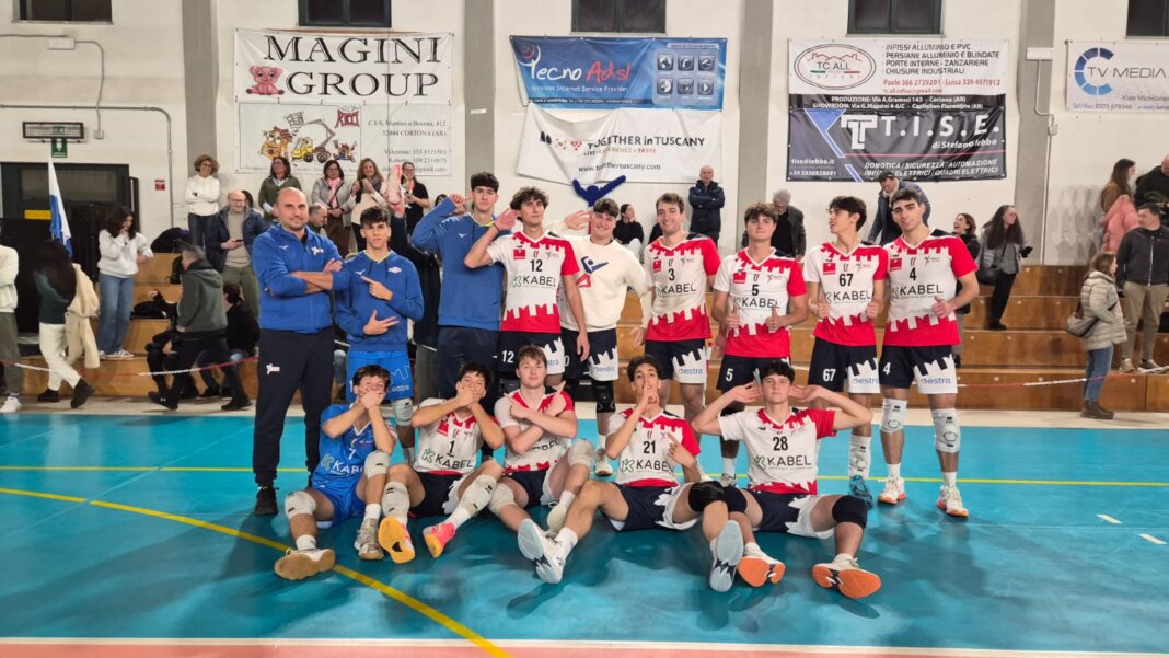 Un Volley Prato d'autorità fa tre punti sul parquet di Cortona