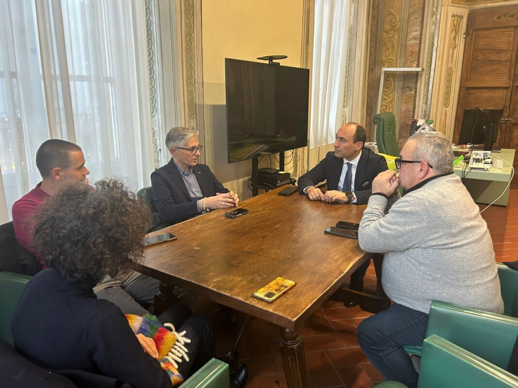 Stamperia Fiorentina, Provincia a confronto con le sigle sindacali