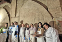 Studenti di restauro a lavoro sulle sinopie di Paolo Ucello